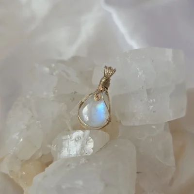 9ct solid gold