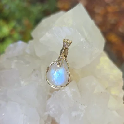 9ct solid gold